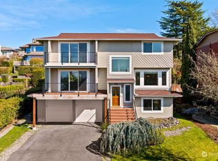 1719 S Sunset Dr, Tacoma, WA