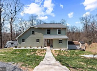 51 Hausman Rd, Lenhartsville, PA 19534