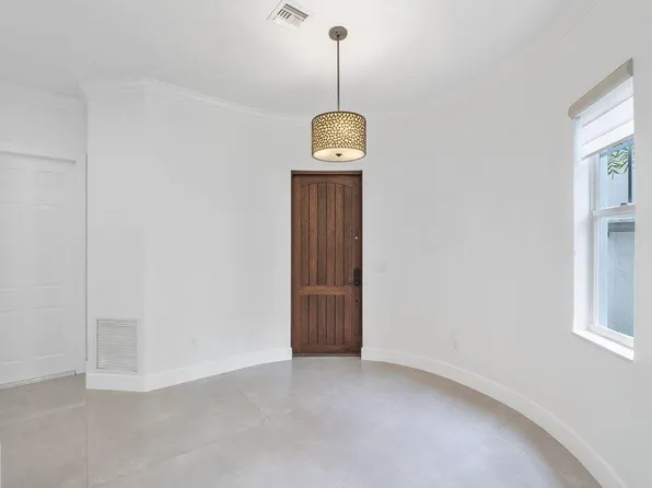 2004 Graden Drive, Palm Beach Gardens, FL 33410