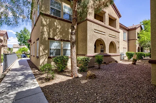 7660 W Eldorado Ln #111 — Photo 10