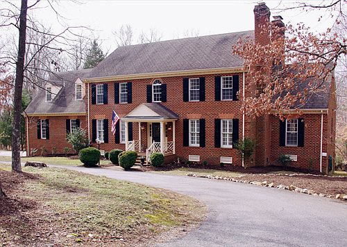 1st image of 530 Wykehurst Dr