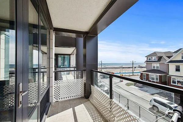 Sold by Keller Williams NYC | media 10