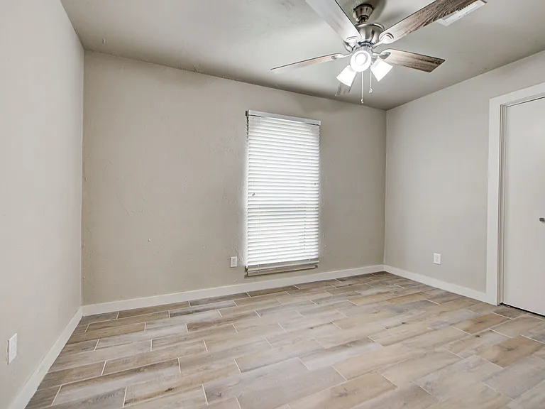 501 N Morgan Dr — Photo 36