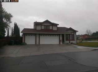 445 Sparrow Dr, Hercules, CA 94547