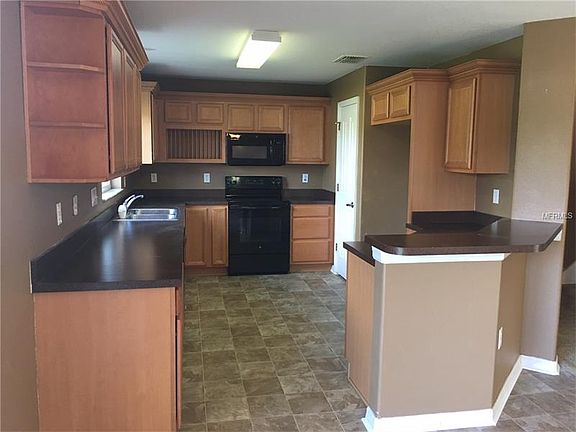 2nd image of 9615 Simeon Dr