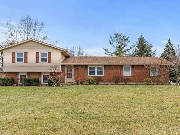 8806 Anna Ct, West Chester, OH 45069