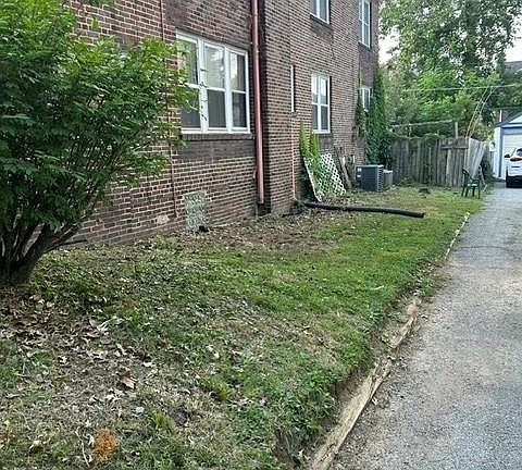 5th image of 7729 Delmar Blvd