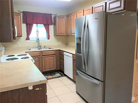 4th image of 3416 Veronica Dr