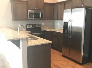 3608 N Robin Ct #B, Siloam Springs, AR 72761