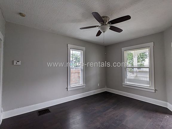 3rd image of 684 Reinhard Ave