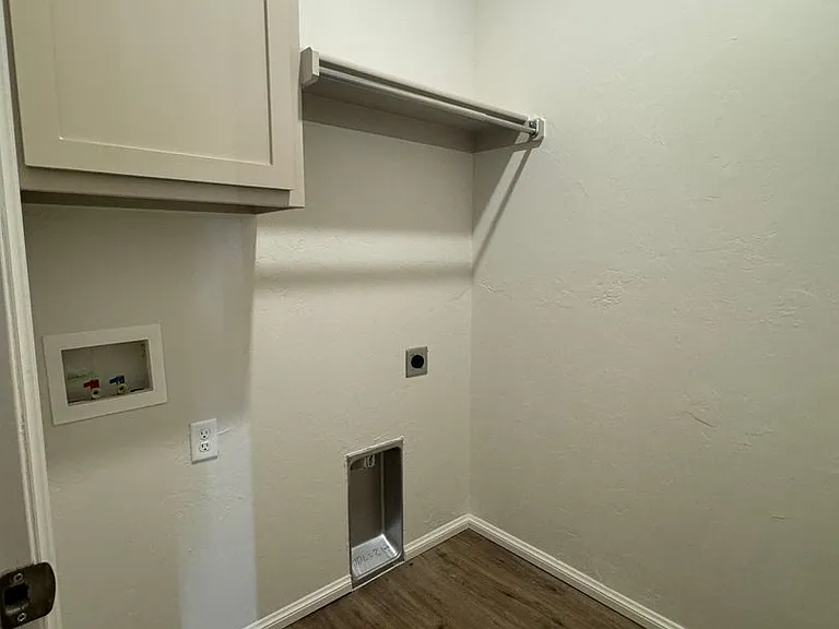 1323 SW Oklahoma Ave — Photo 6