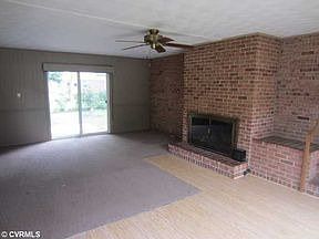 2nd image of 2091 Woodmont Dr