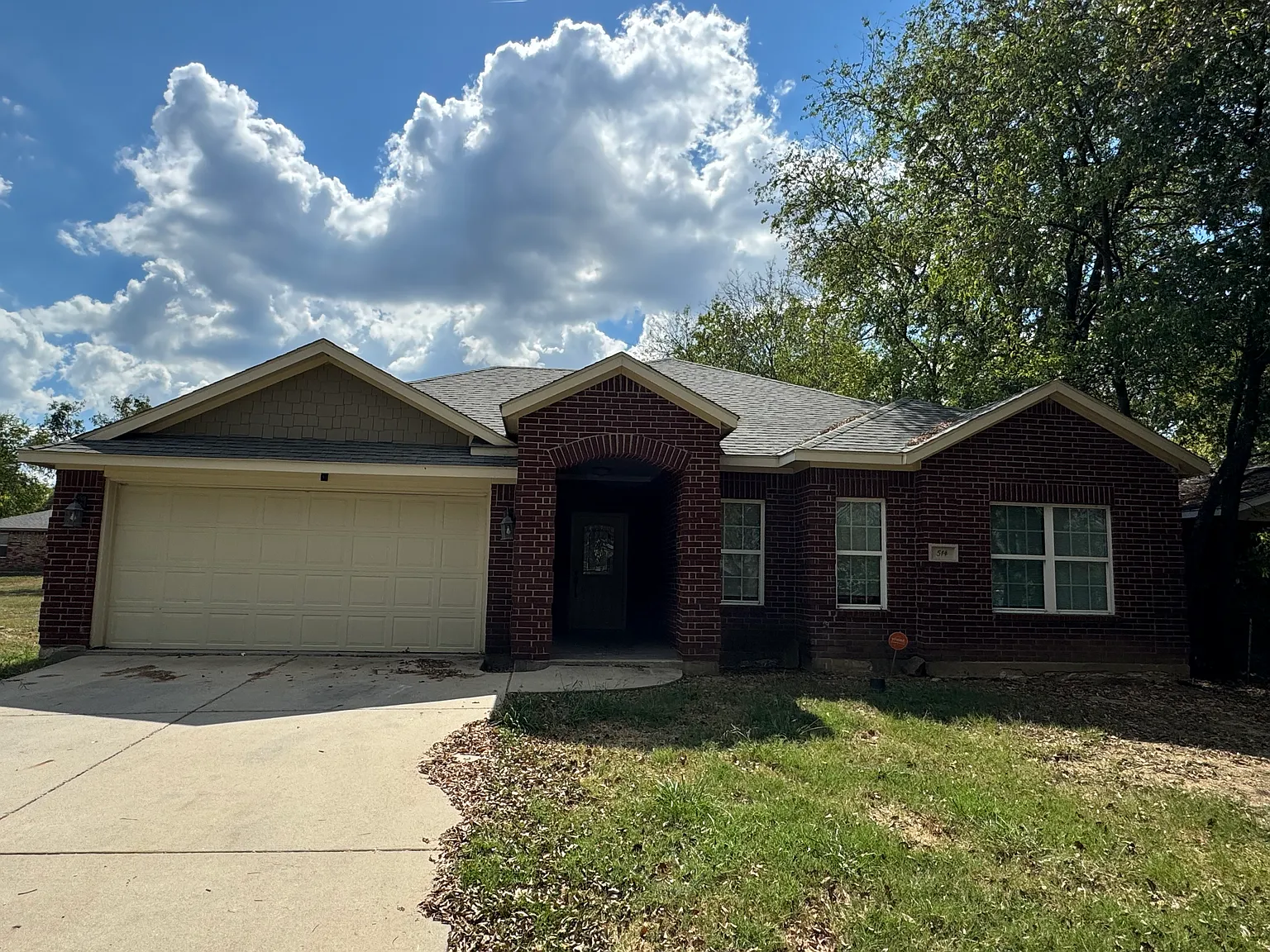 4 bed, 1645 sqft, $1,750 — Photo 1