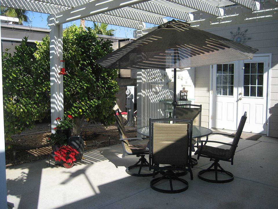 PATIO AREA