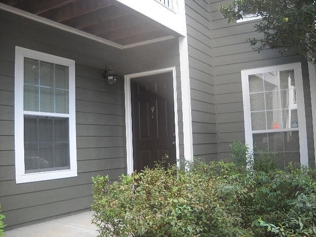 1st image of 803 Berkeley Woods Dr