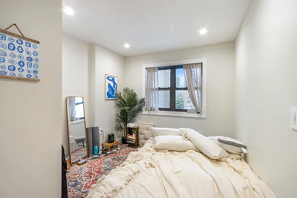 Rented by Compass | media 4