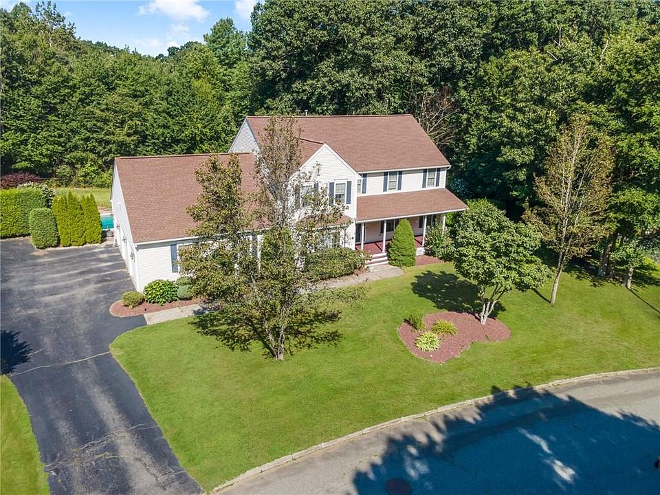35 Falcon Ln, Cranston, RI 02921 MLS 1341212 Zillow