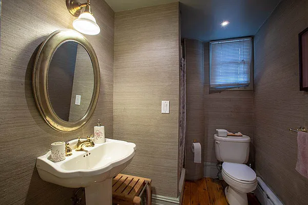 Rented by Double R Ventures LLC | media 49