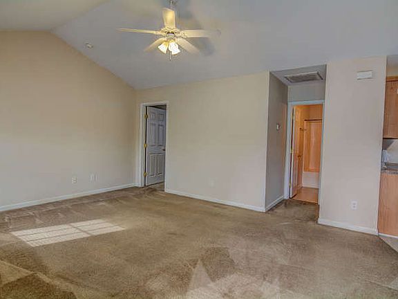 3rd image of 1773 Liz Ln NE
