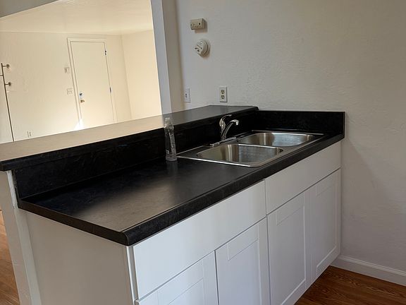 5th image of 12431 Echo Dr