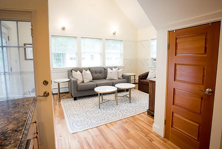 14 Holbrook St #4 — Photo 9