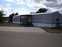 1st image of 140 Hickory Cir
