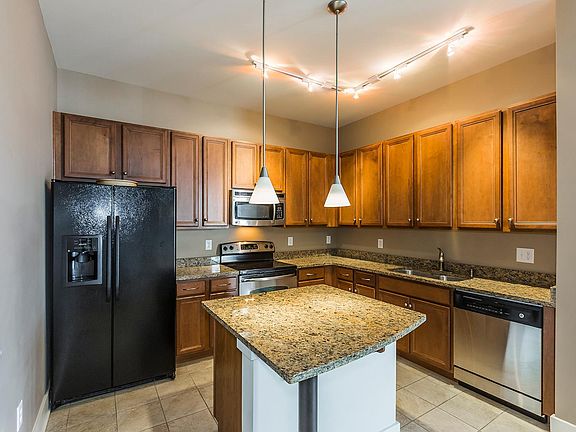 4th image of 650 S Mill St APT 415