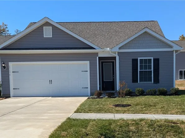 17176 J Shelby Guss Way, Bowling Green, VA 22427