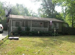 2901 Hall Dr SE, Smyrna, GA 30082