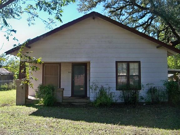 2nd image of 403 C Ave