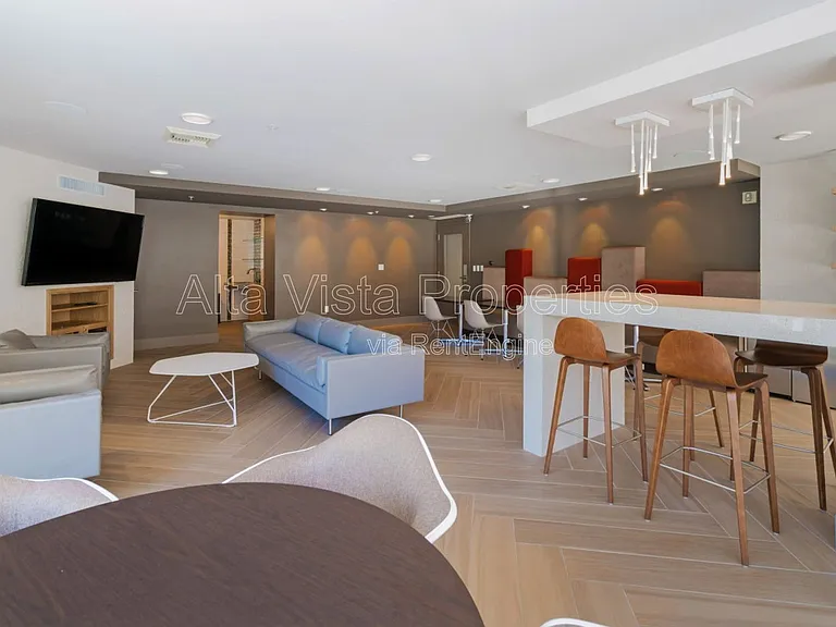 1240 India St #604 — Photo 19