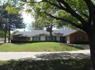 2114 Slide Rd, Lubbock, TX 79407