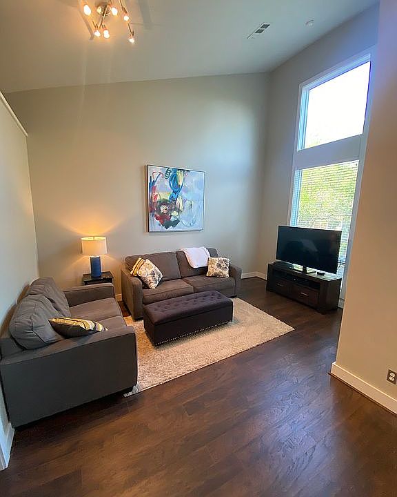 1st image of 465 S Locust Ave APT 5