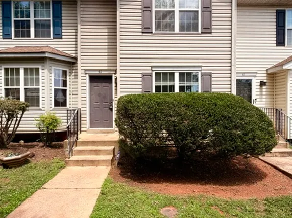 613 Meadowbrook Dr, Culpeper, VA 22701