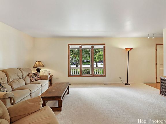 5th image of 561 Trestle Ct