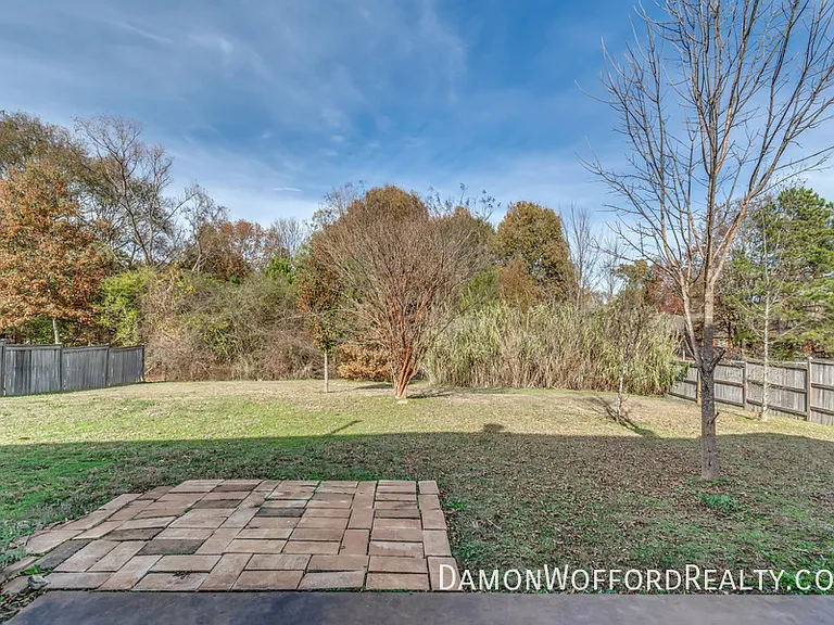 119 Kenzie Dr — Photo 7