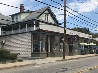 161 Church St #C, Whitinsville, MA 01588