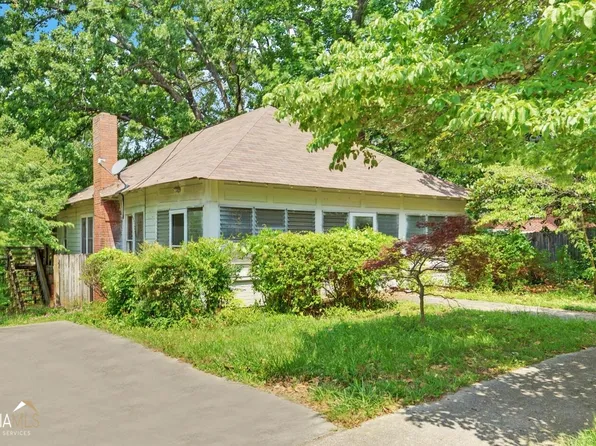 36 Highland Ave, Toccoa, GA 30577