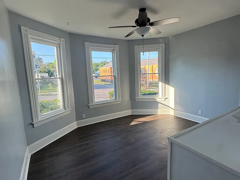 201 Gordon Ave — Photo 9