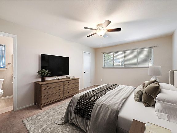 5th image of 4811 Marywood Dr