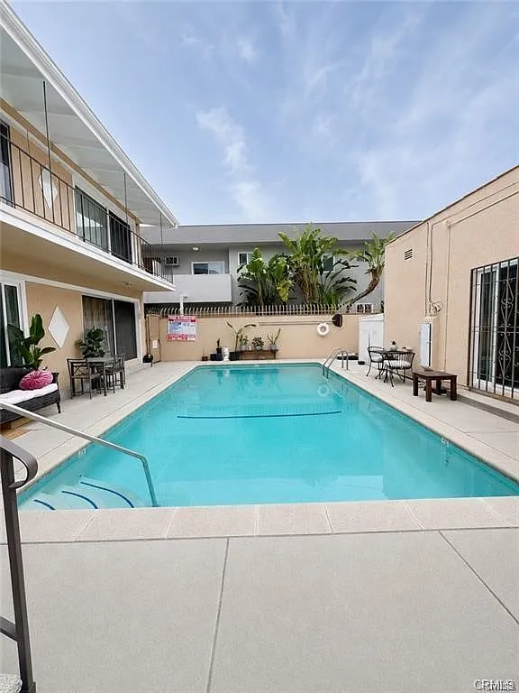 Studio, 500 sqft, $1,650 — Photo 4
