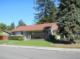 225 Webb Dr, Santa Rosa, CA 95405