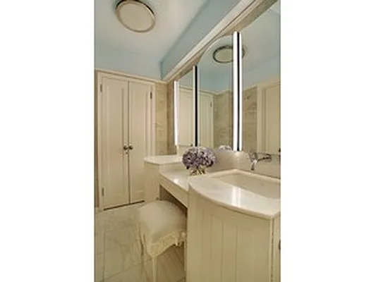 Sold by Corcoran | media 10