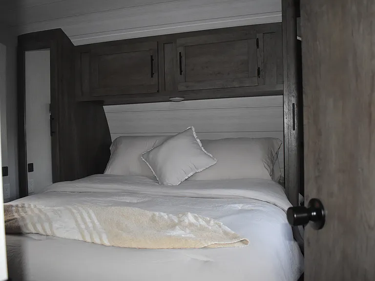 Galena Cir — Photo 28