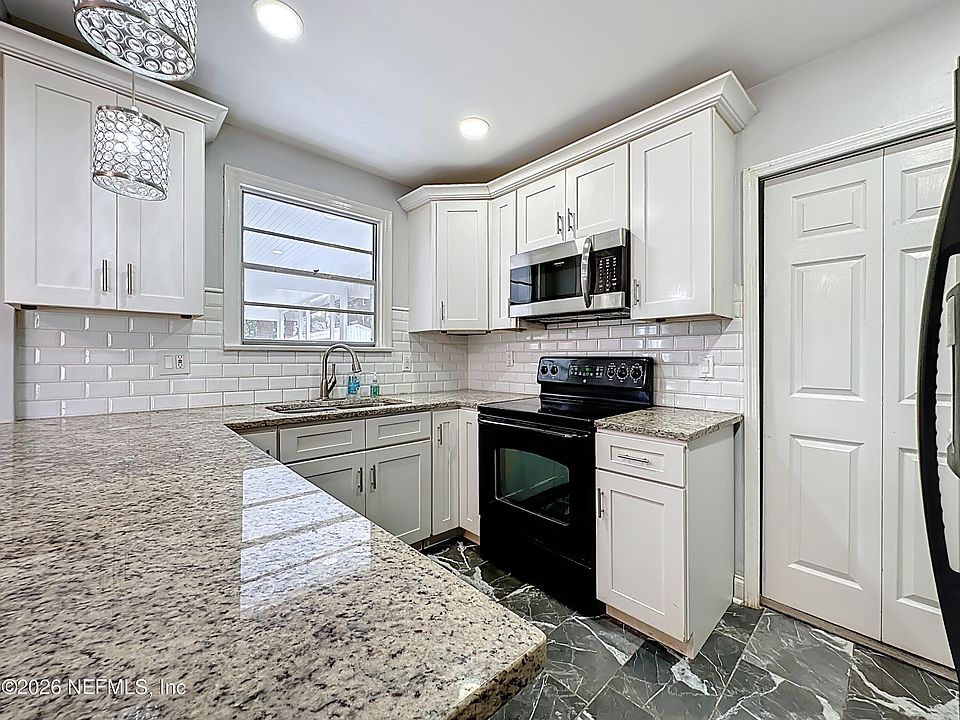 1st image of 1795 BARTRAM Circle W