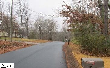 3rd image of 315 Alta Vista Cir