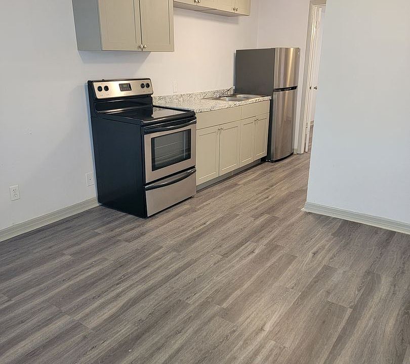 1st image of 1259 S Elmwood Dr #8