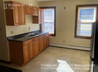 22 Boyden St APT 2R, Woonsocket, RI 02895