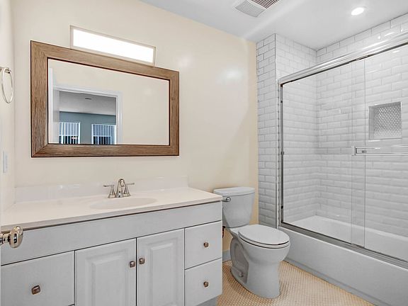 5th image of 7327 Kester Ave APT 2
