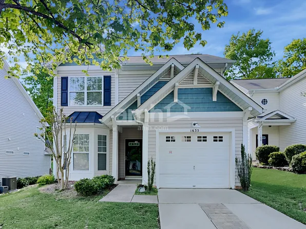 1635 Bitter Creek Dr, Charlotte, NC 28214